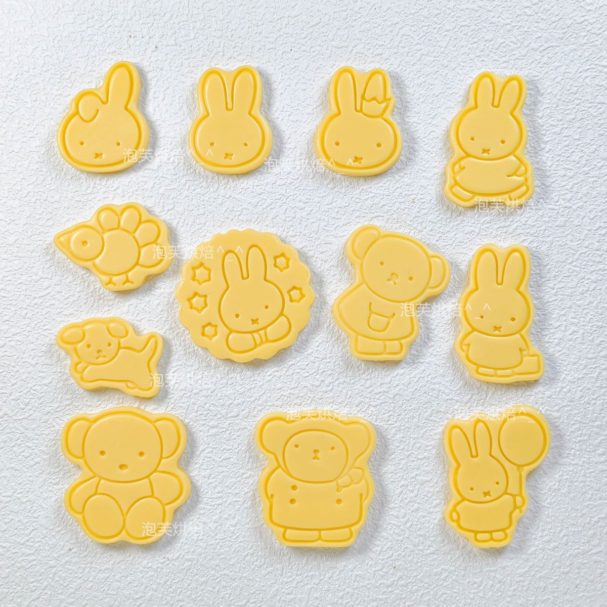 かわいい 3D プレスクッキー型 ミッフィー柄付き 再利用可 - Kitchen Appliances For Baking のレビューと価格