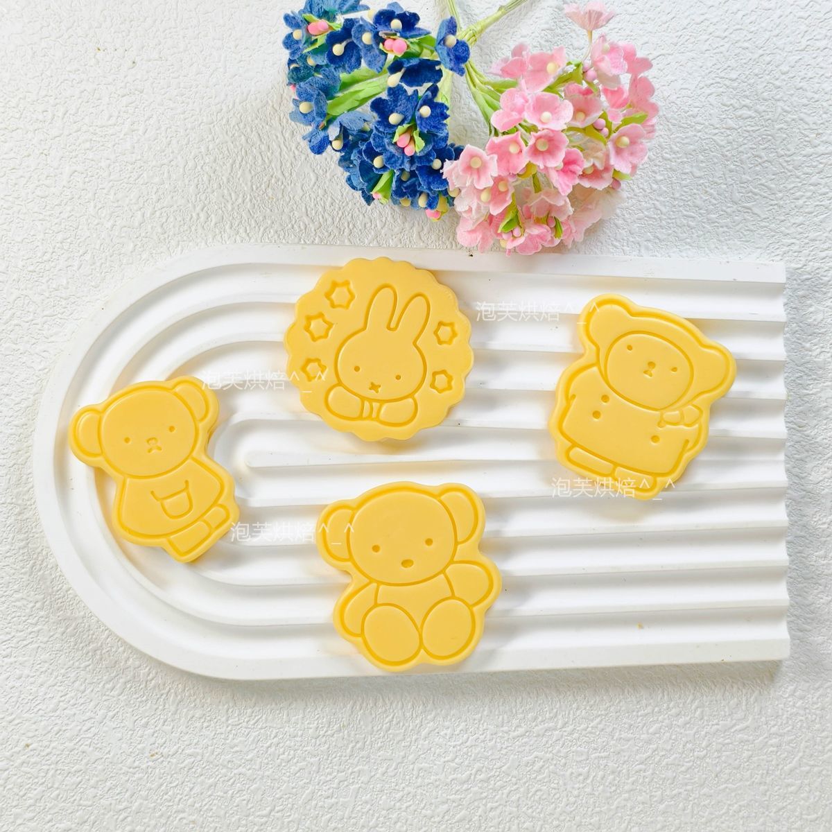 かわいい 3D プレスクッキー型 ミッフィー柄付き 再利用可 - Kitchen Appliances For Baking のレビューと価格